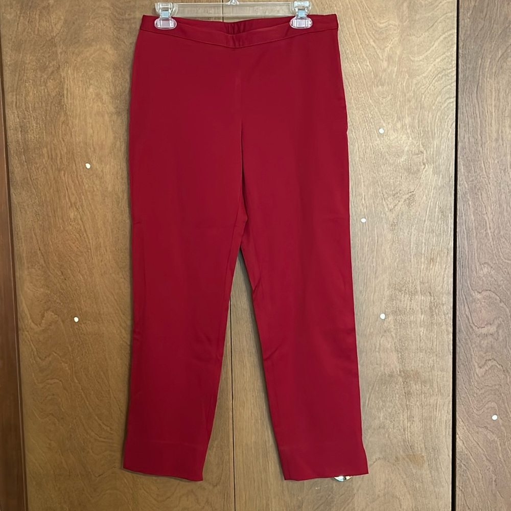RED IS IN SEASON - Dark Red pants with back zipper